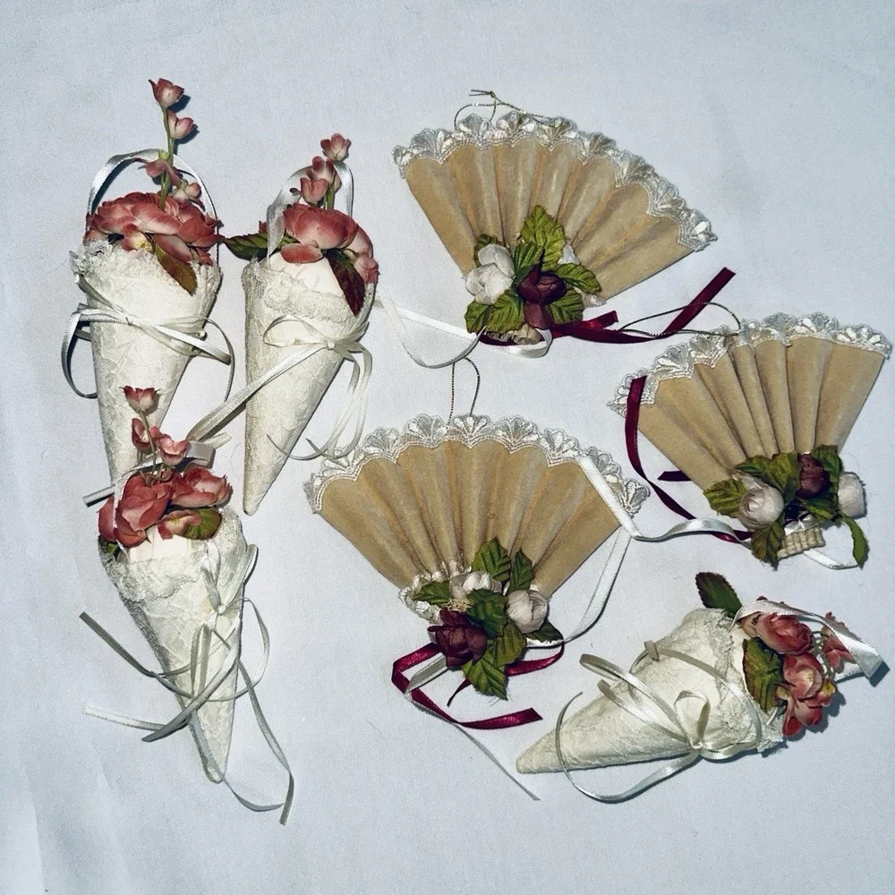 Vtg‎ Victorian Style Set Of 7 Christmas Ornaments Velvet Lace Ribbon Cream Rose